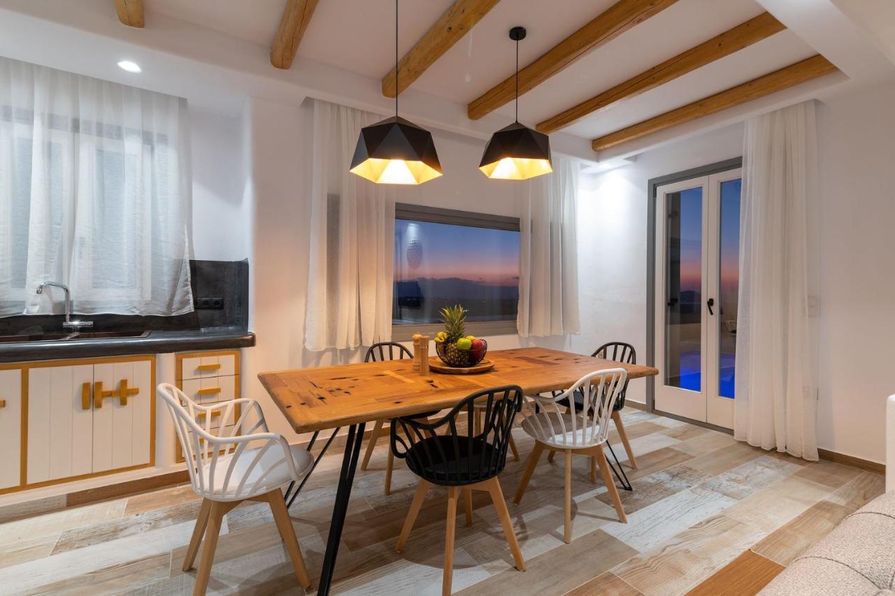 Naxian Sunset Villa *